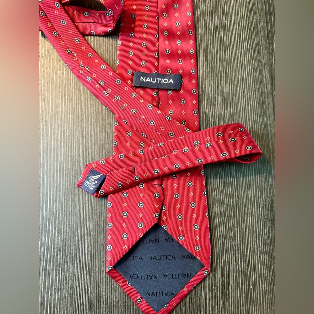 Nautica Red Silk Tie with Navy and Cream Medallions
